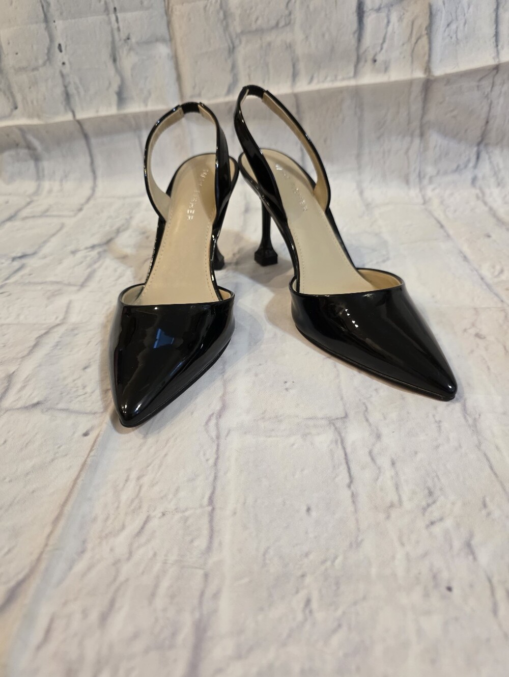 Marc Fisher Black Patent Slingback Pointy Heels - Picture 1 of 11
